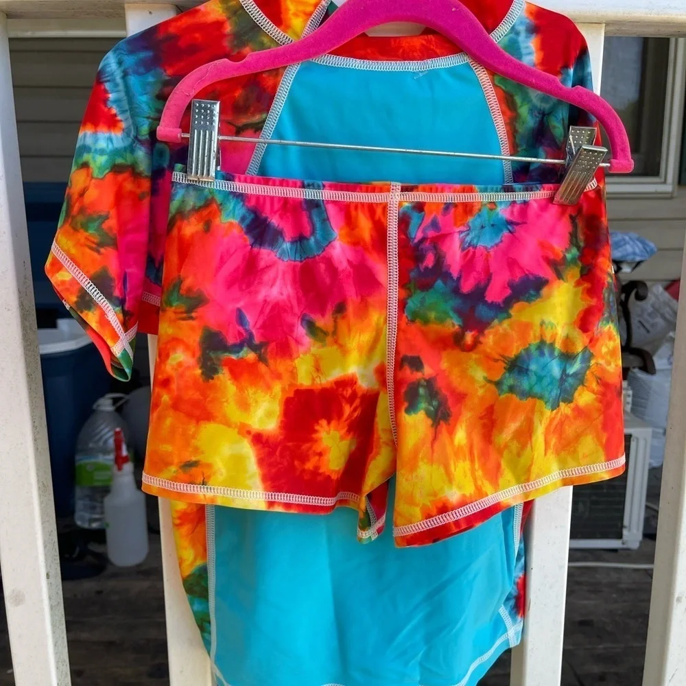 Coolies surfing tie dye shirt and shirt set